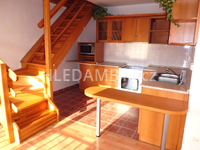 Novostavba pronájem Praha východ Šestajovice 2+kk mezonet Komenského